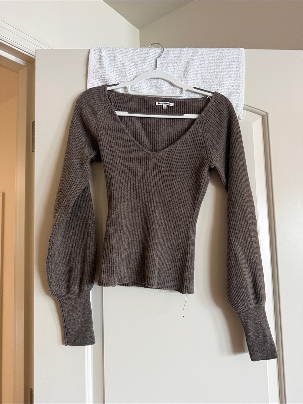 Reformation Ribbed V-Neck Sweater — Taupe Brown